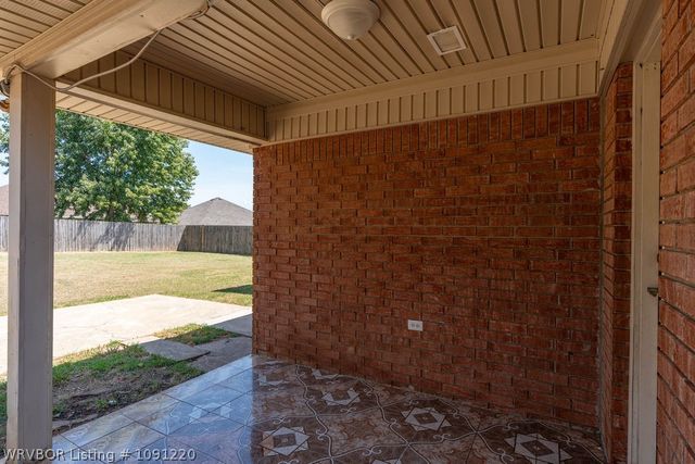 6305 Parkfront Drive, Fort Smith, AR 72916