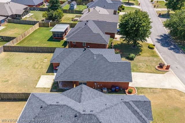6305 Parkfront Drive, Fort Smith, AR 72916