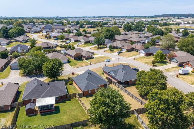6305 Parkfront Drive, Fort Smith, AR 72916