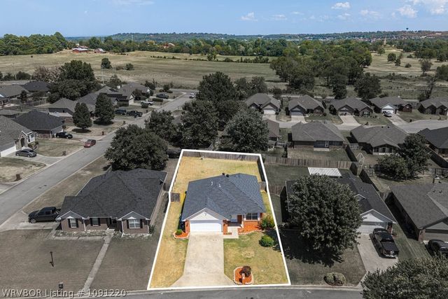 6305 Parkfront Drive, Fort Smith, AR 72916