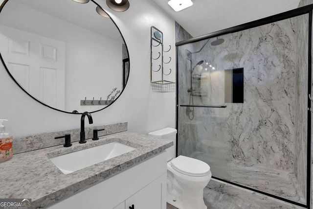 8011 Huntcliff Road, Woodstock, GA 30189