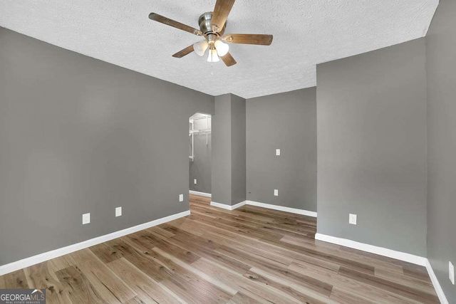 8011 Huntcliff Road, Woodstock, GA 30189