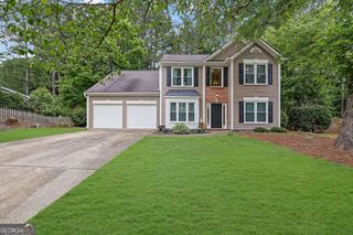 8011 Huntcliff Road, Woodstock, GA 30189