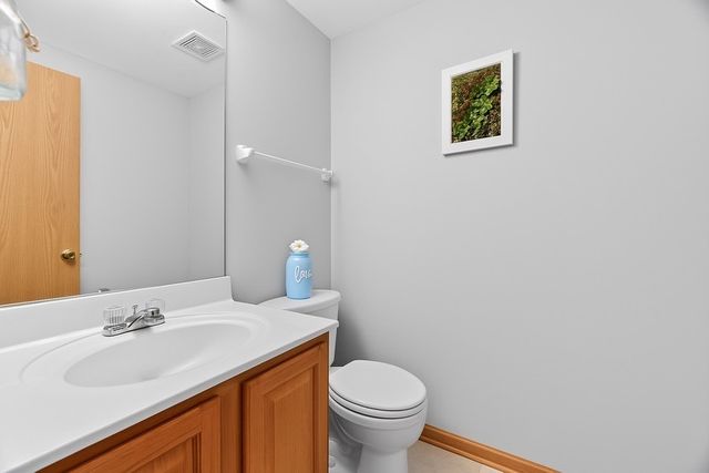 2310 Twilight Drive, Aurora, IL 60503