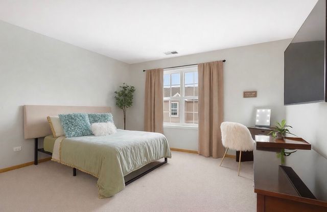 2310 Twilight Drive, Aurora, IL 60503