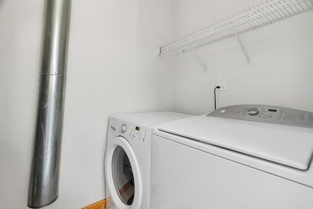 2310 Twilight Drive, Aurora, IL 60503