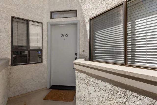 5145 Tortuga, Huntington Beach, CA 92649