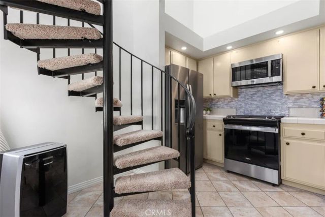 5145 Tortuga, Huntington Beach, CA 92649