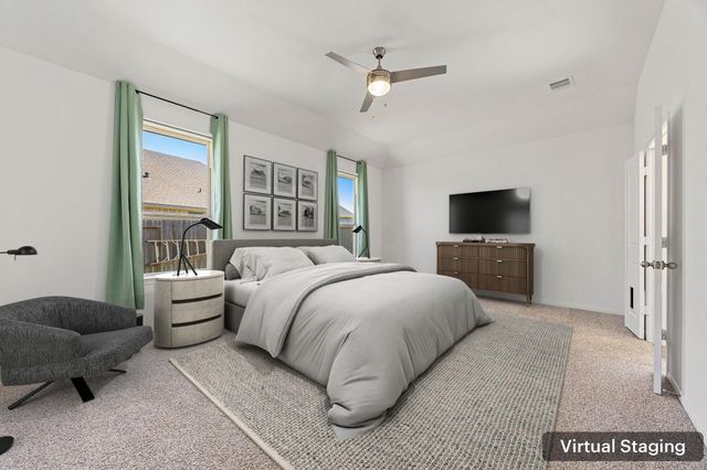 907 Youth Water Road, Montgomery, TX 77316