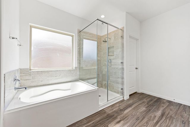 907 Youth Water Road, Montgomery, TX 77316