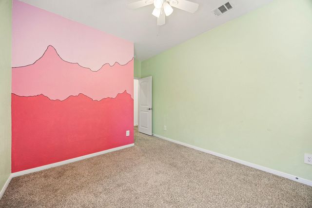 907 Youth Water Road, Montgomery, TX 77316