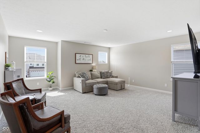 10702 Oak Bend Boulevard, Indianapolis, IN 46239