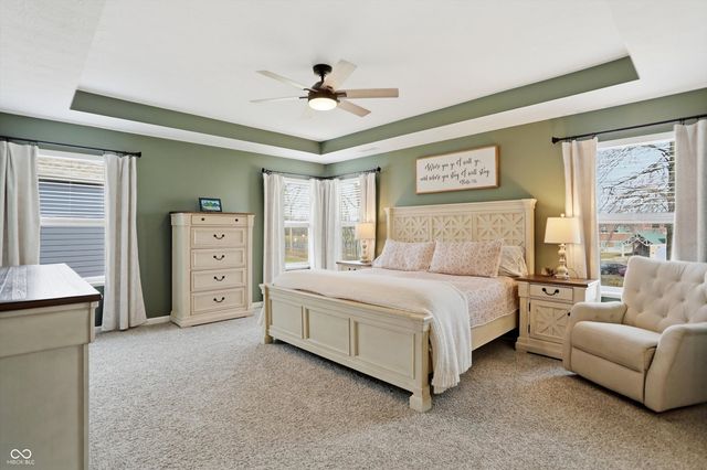 10702 Oak Bend Boulevard, Indianapolis, IN 46239