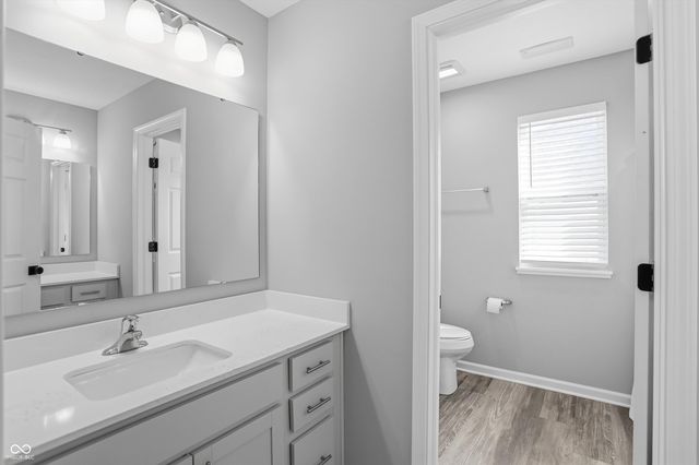 10702 Oak Bend Boulevard, Indianapolis, IN 46239