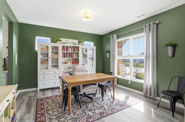 10702 Oak Bend Boulevard, Indianapolis, IN 46239