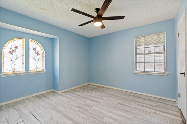 6533 Lake Side Circle, North Richland Hills, TX 76180
