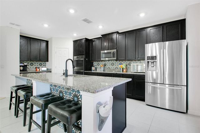 161 WILLIAMSON DRIVE, Davenport, FL 33897