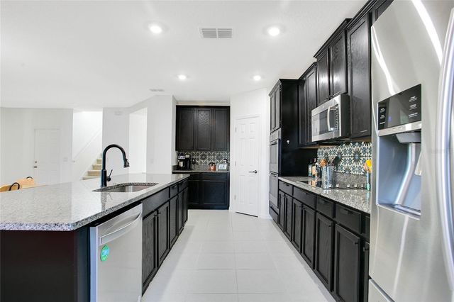 161 WILLIAMSON DRIVE, Davenport, FL 33897
