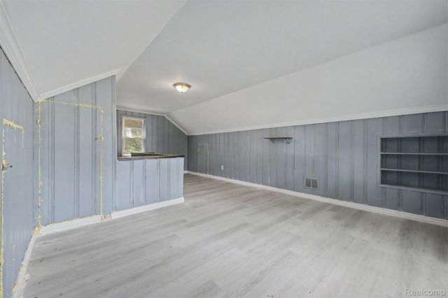 7434 Clayburn Street, Detroit, MI 48228