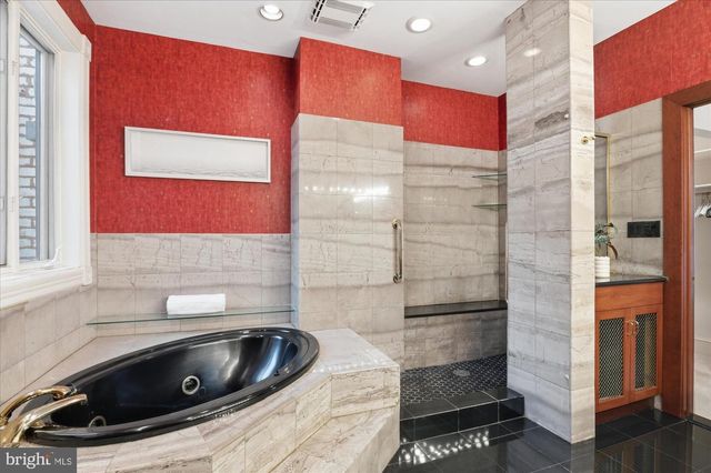 1735 Q ST NW, Washington, DC 20009