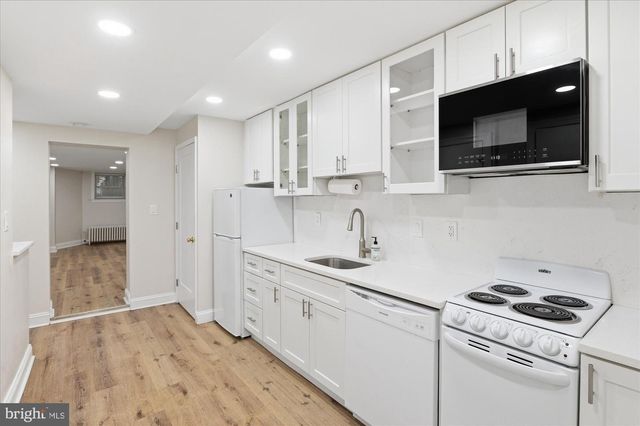 1735 Q ST NW, Washington, DC 20009