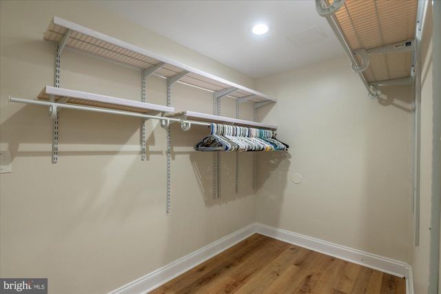 1735 Q ST NW, Washington, DC 20009