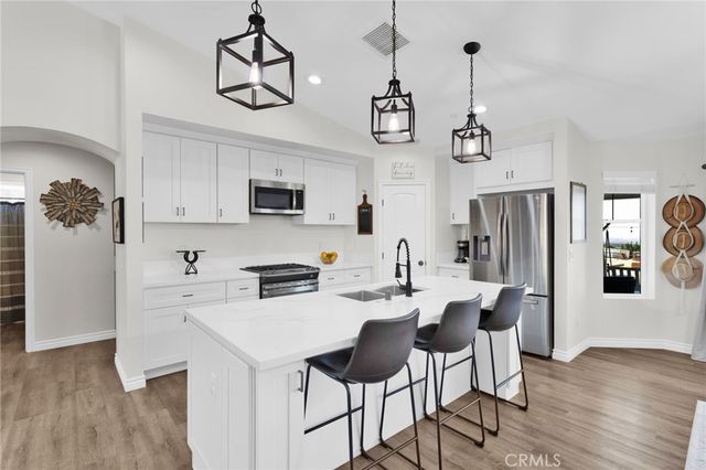 9380 Arena, Pinon Hills, CA 92372