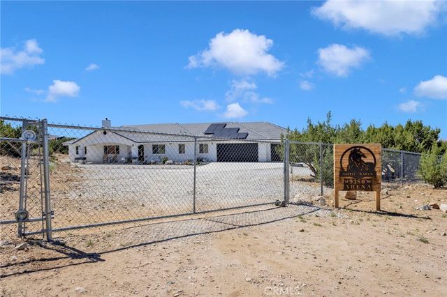 9380 Arena, Pinon Hills, CA 92372