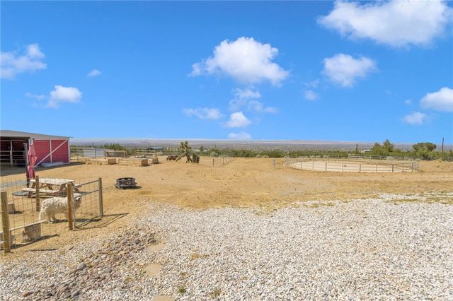 9380 Arena, Pinon Hills, CA 92372