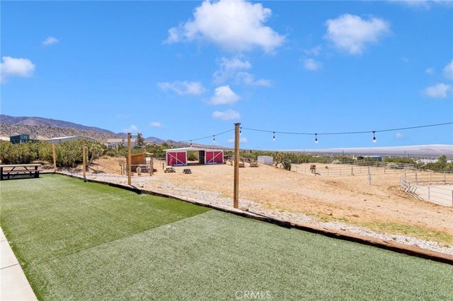 9380 Arena, Pinon Hills, CA 92372