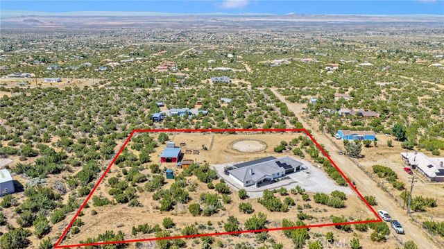 9380 Arena, Pinon Hills, CA 92372