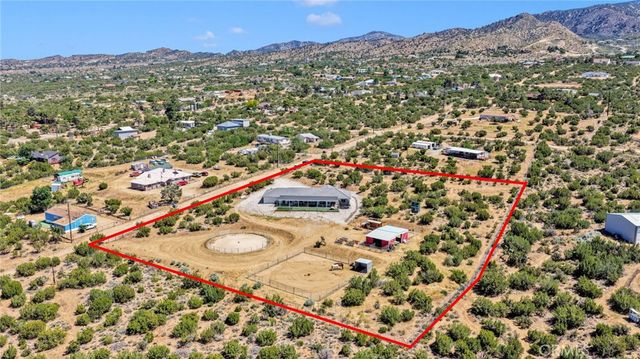 9380 Arena, Pinon Hills, CA 92372
