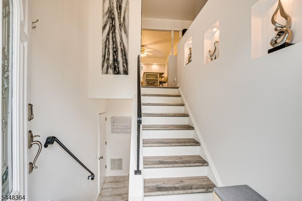 737 W 8Th St, Plainfield City, NJ 07060 — photo 3