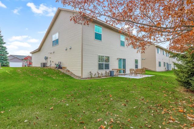 137 Century Trail, Lino Lakes, MN 55014