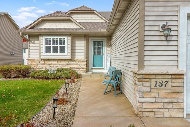 137 Century Trail, Lino Lakes, MN 55014