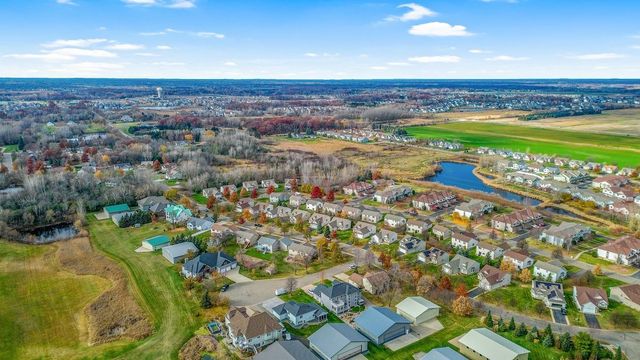 137 Century Trail, Lino Lakes, MN 55014