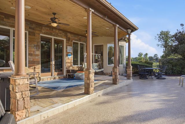222 Cross Creek Drive, Ringgold, GA 30736