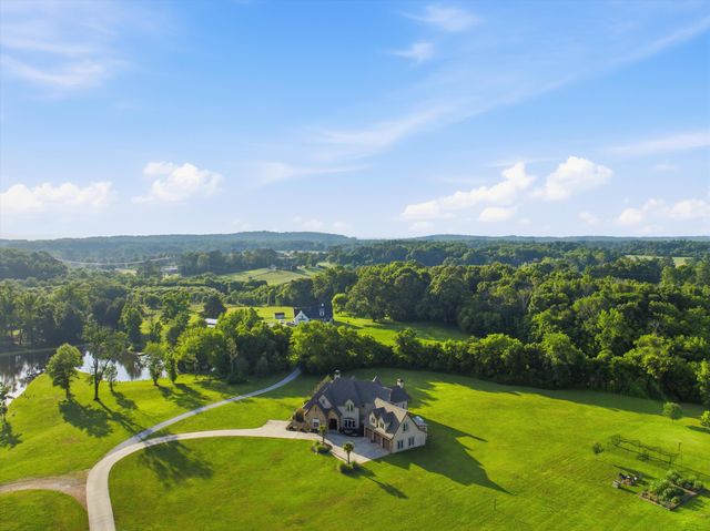 222 Cross Creek Drive, Ringgold, GA 30736