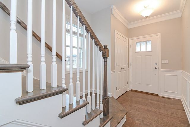 22 Locust Ln 22, Hopkinton, MA 01748