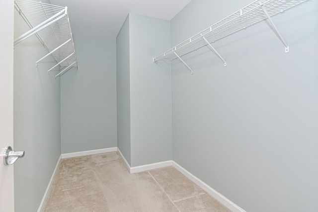 22 Locust Ln 22, Hopkinton, MA 01748