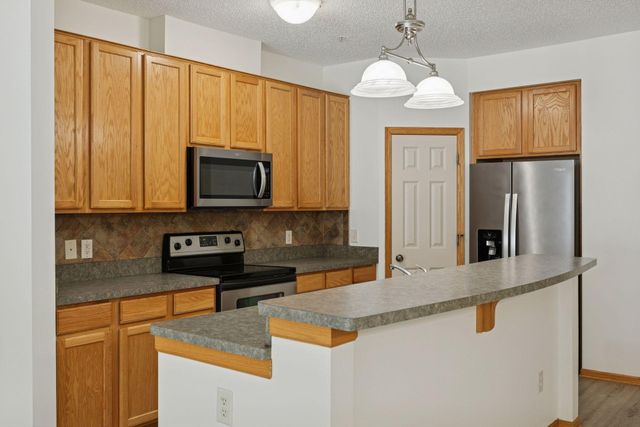 2490 119th Court NE F, Blaine, MN 55449