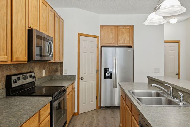 2490 119th Court NE F, Blaine, MN 55449