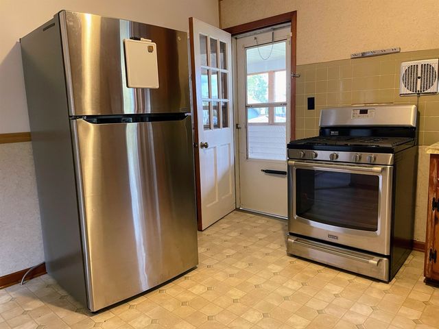 529 N AUGUSTA AVE, Waynesboro, VA 22980