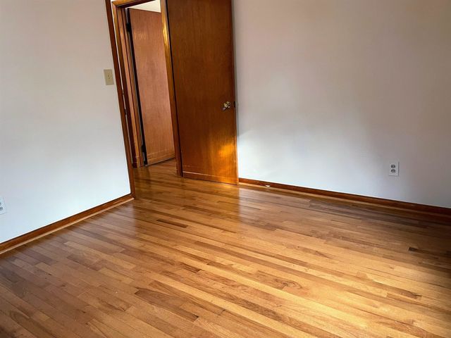 529 N AUGUSTA AVE, Waynesboro, VA 22980