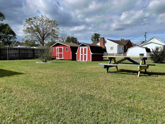 529 N AUGUSTA AVE, Waynesboro, VA 22980