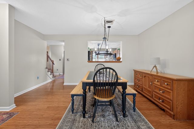 1001 Brookhaven Ln 1001, Woonsocket, RI 02895