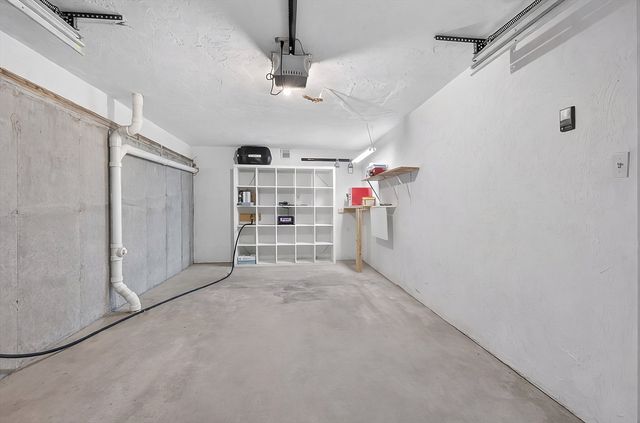 1001 Brookhaven Ln 1001, Woonsocket, RI 02895