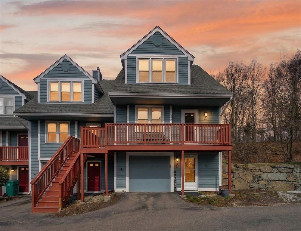 1001 Brookhaven Ln 1001, Woonsocket, RI 02895