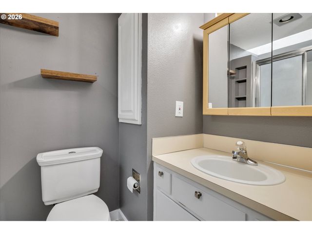 13615 Se 124TH Pl, Clackamas, OR 97015