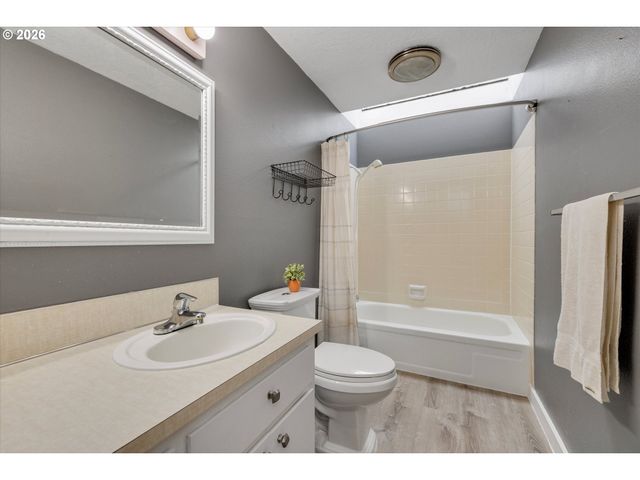 13615 Se 124TH Pl, Clackamas, OR 97015